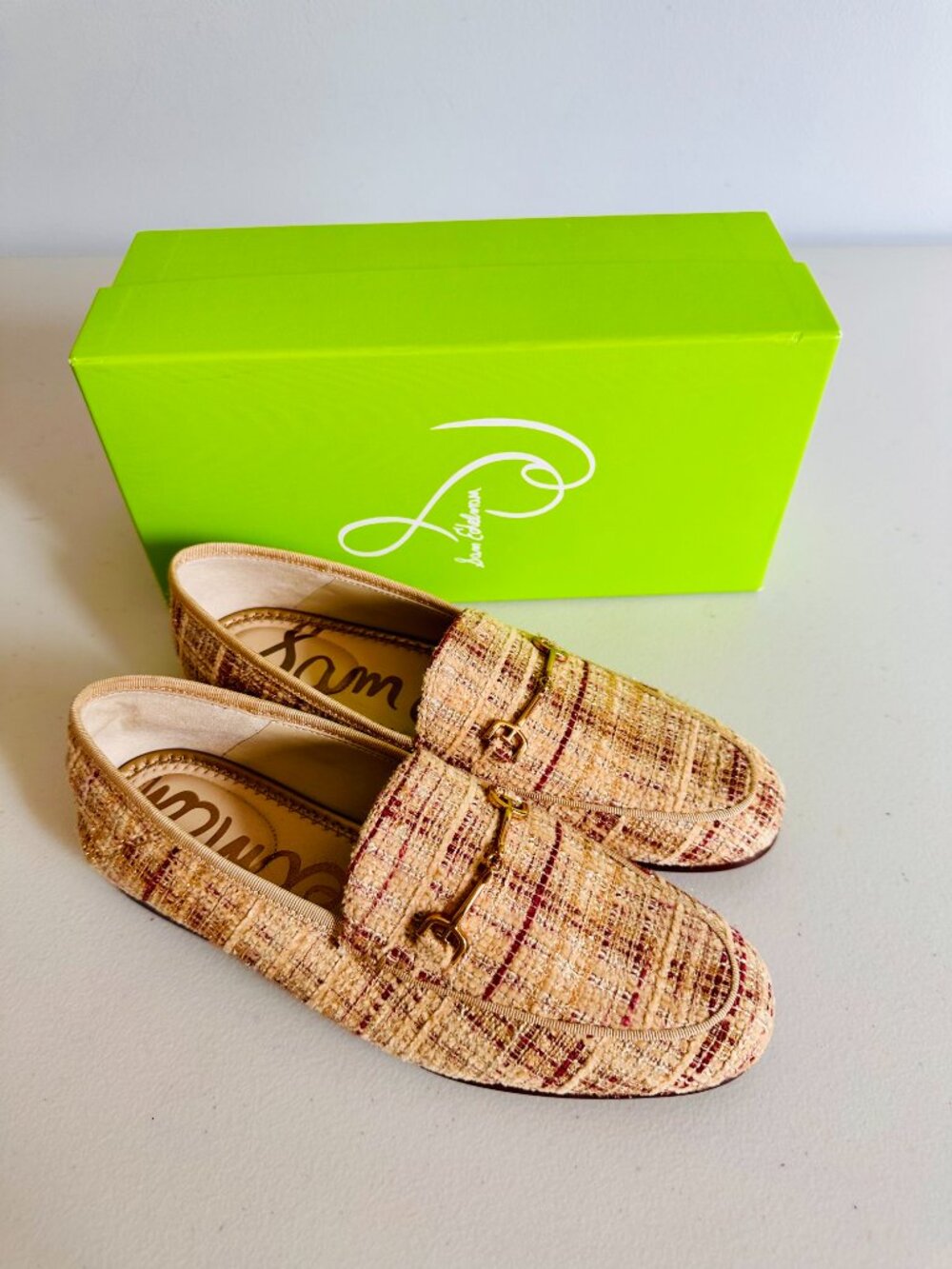 SAM EDELMAN LORAINE GOLD CREAM BOUCLE LOAFERS 6M